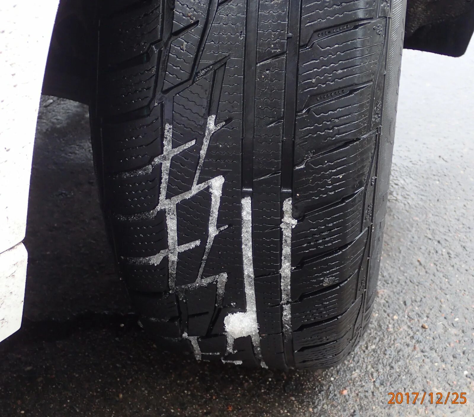 Автошина 225/75 r16 matador mp-92_sibir_snow_suv 104t. Шина 235/65 r17 лето матадор. Matador mp 92 sibir snow. Mp 92 sibir snow. Matador mp 92 sibir snow.
