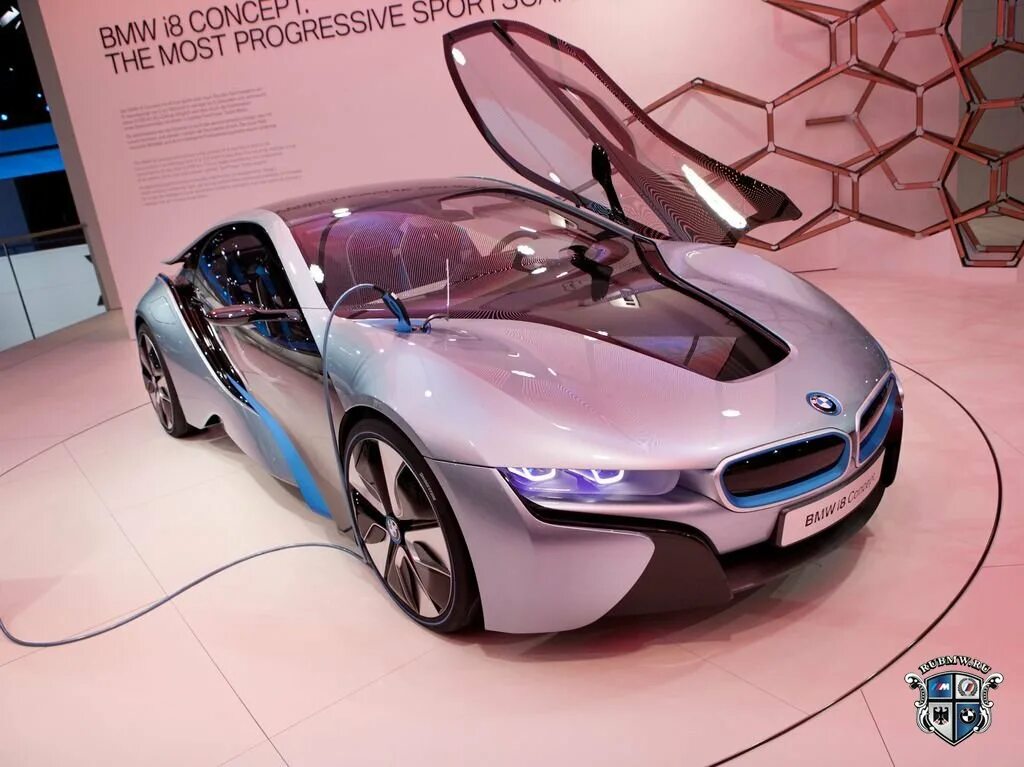 BMW i8. БМВ ай 8. БМВ спорткар i8. BMW i8 2024.