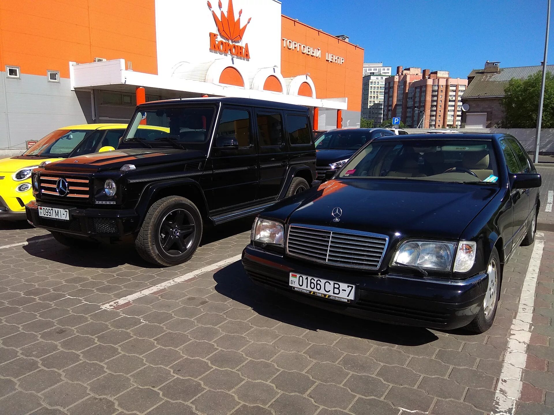 140 ой. Мерседес w140 и гелендваген. мерседес 140 бандитский. мерседес w140 и гелик. мерседес 140 кабан и гелик.