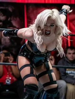 Alex Gracia and Will AllDay vs Scarlett Bordeaux and Anthony Greene.