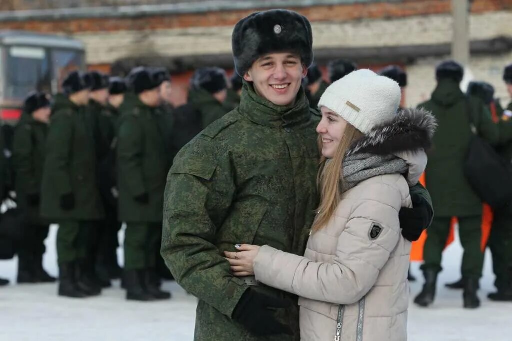 Служить два года