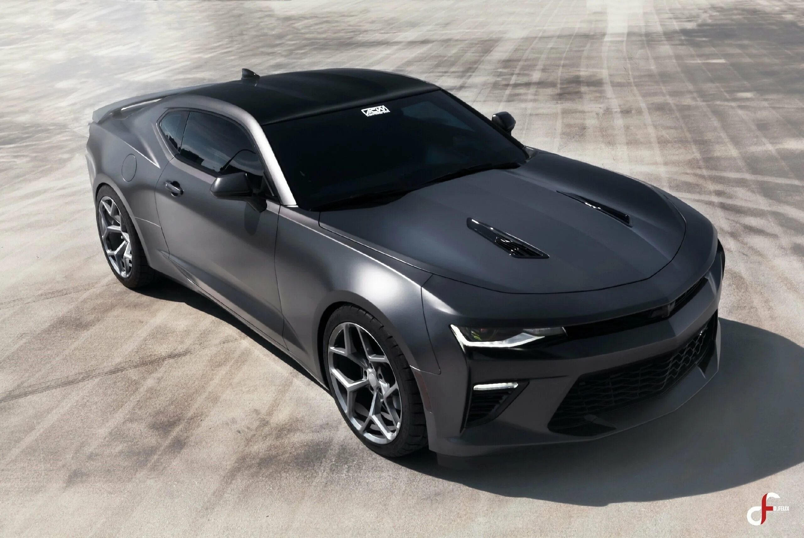 Шевроле Камаро 2016. Chevrolet Camaro 2016 черный. Chevrolet Camaro 6 поколение. Шевроле Камаро 2017 черная.