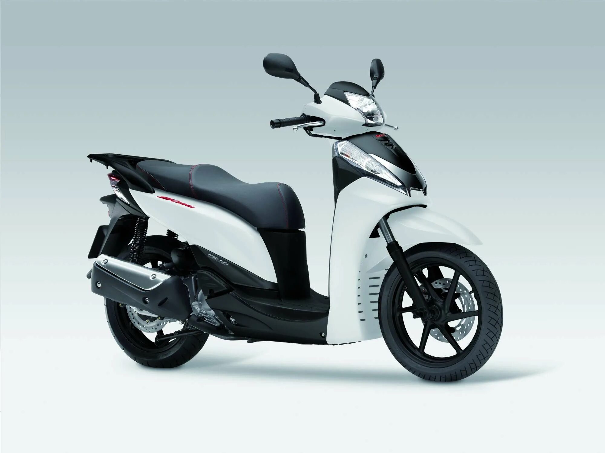 Honda старт. Honda sh 300i 2012. Honda sh 300. Скутер Хонда 300. Honda Ch 300.