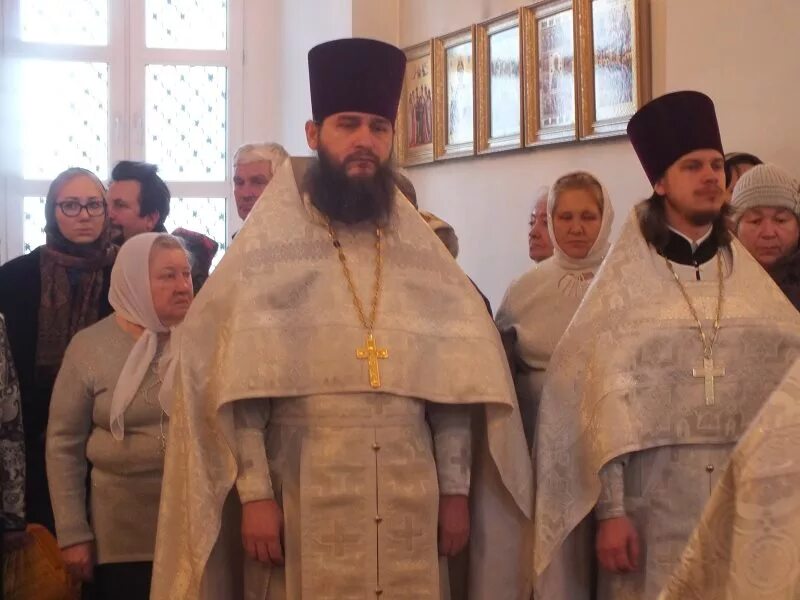 Настоятель храма михаила архангела липецк. Настоятель храма архистратига михаила. Настоятель храма архангела михаила. Настоятель храма архистратига михаила. Храм архангела михаила в твери.