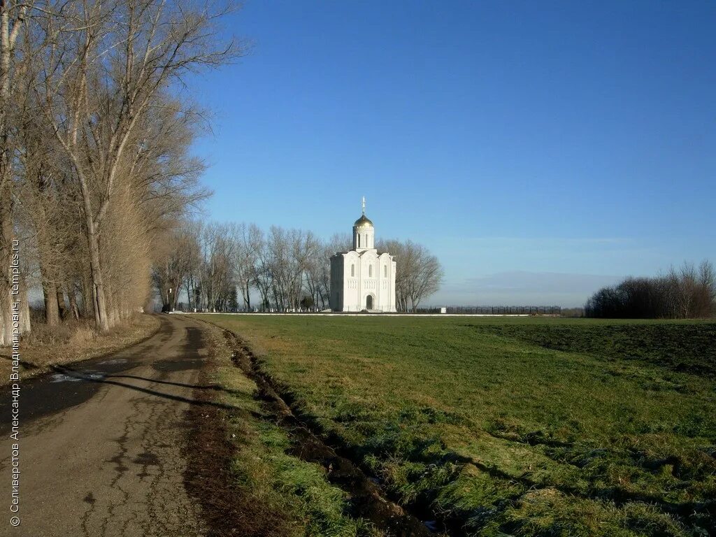 Хутор октябрьский краснодарский край. Хутор Октябрьский Усть-Лабинский район. Церковь Владимира равноапостольного Усть Лабинский район. Храм Владимира равноапостольного в хуторе Аргатов. Хутор Октябрьский, Усть - Лабинского района храм.