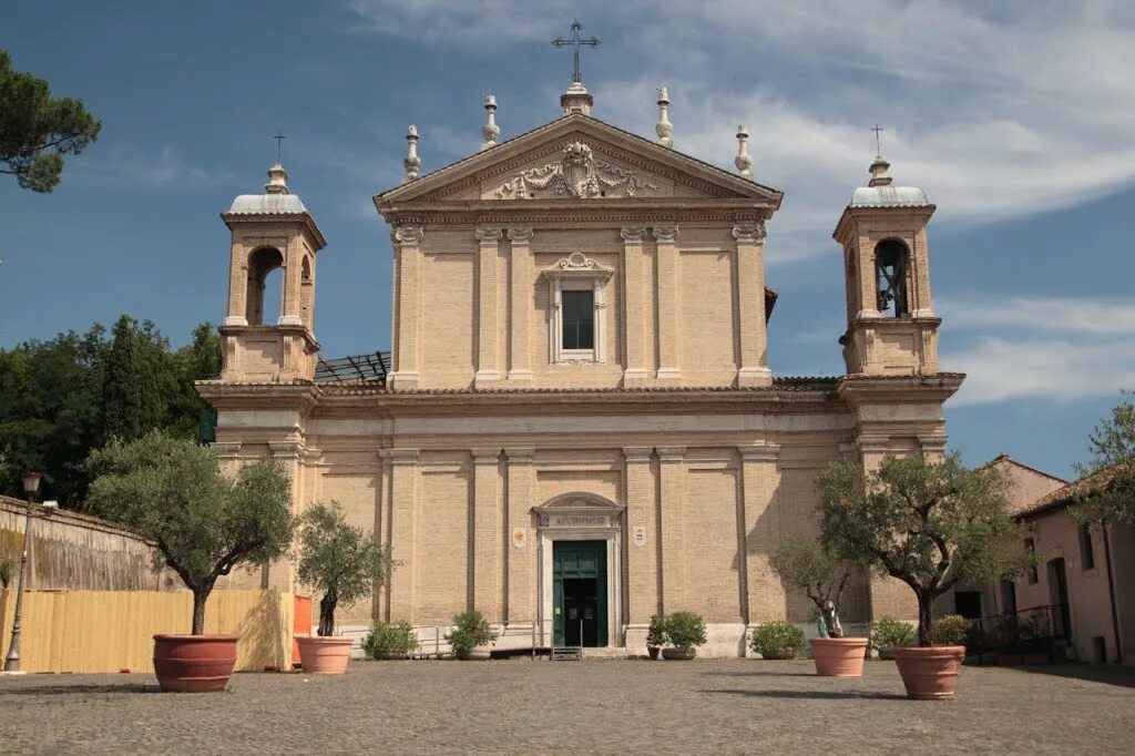Церковь сан джованни ин латерано в риме. Базилика святого павла реликвии. Святыни христианства. Рим. Святыни рима.