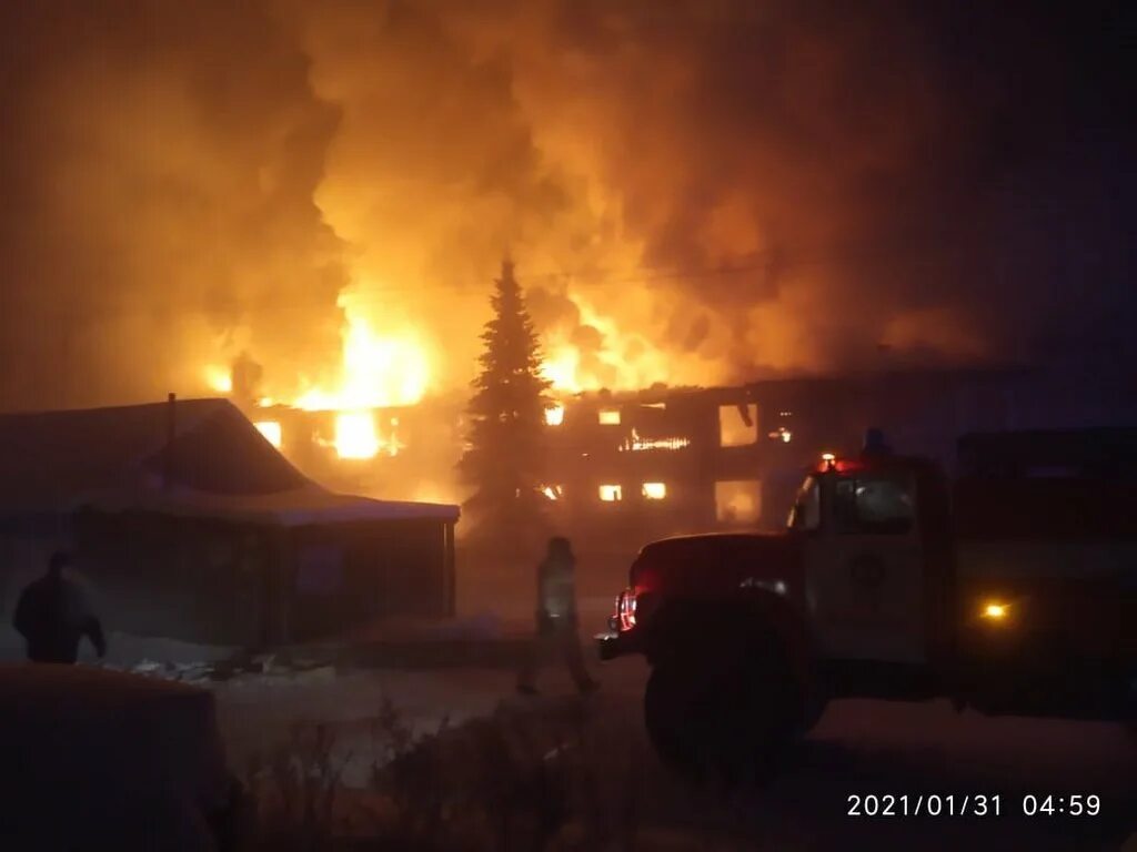 Поселок Октябрьский Богучанский район пожар. Посёлок Октябрьский Красноярский край Богучанский район. П Октябрьский Богучанского района Красноярского края. Богучаны Красноярск пожар.