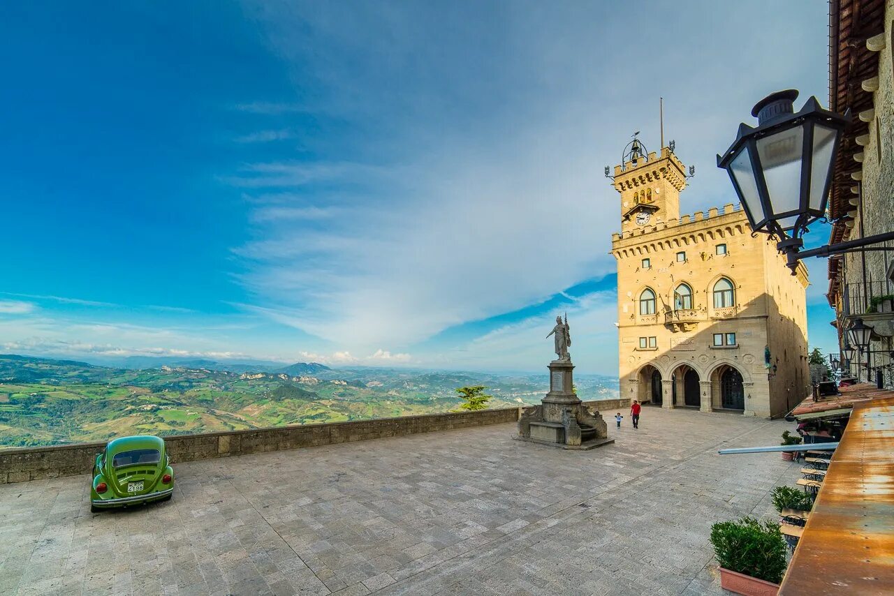 сан марино ратуша. марино. площадь свободы сан марино. сан марино ратуша. правительственный дворец сан марино.