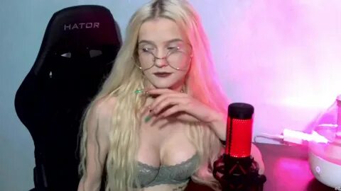 Curvy vanessa sway - kanotie.com 