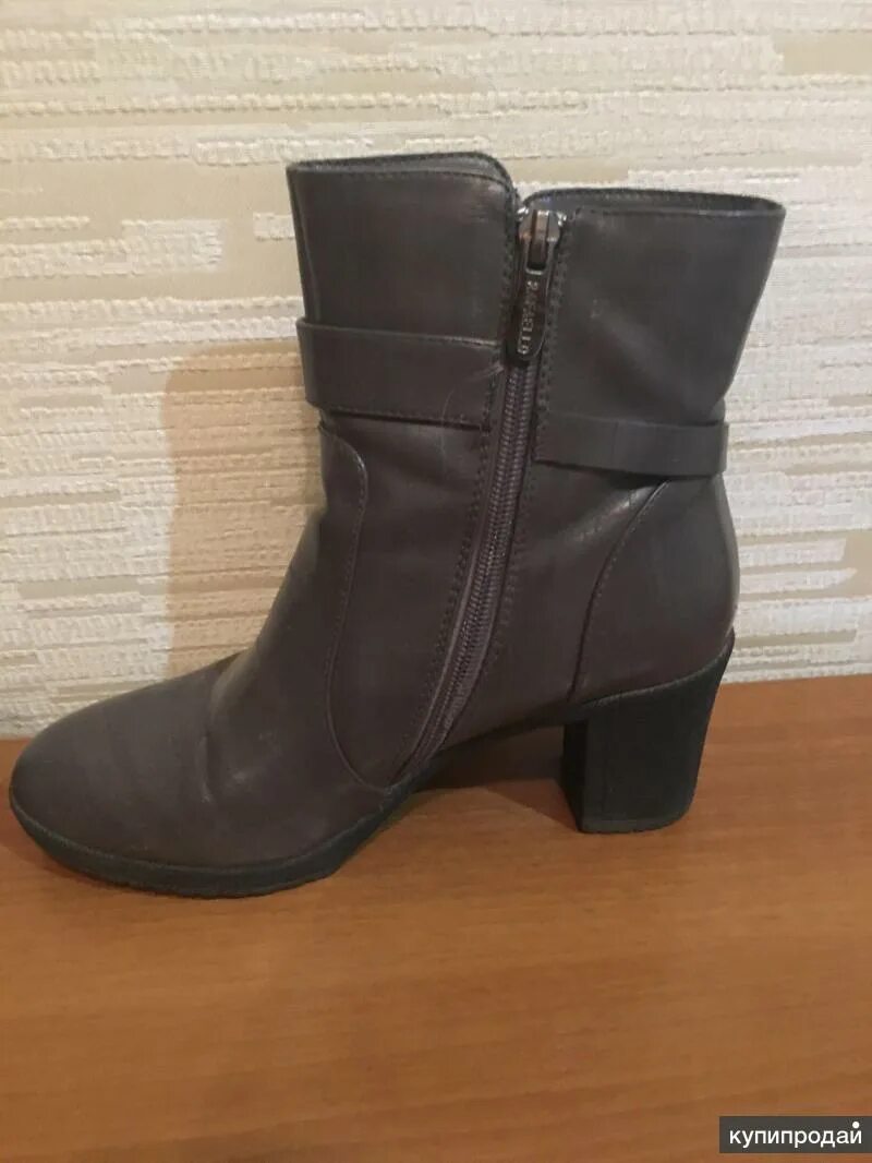 Полусапоги женские tamaris. Ecco soft 7 wedge. Замшевые полусапожки рикер 42 размер. Полусапоги remonte d8380-01. Женские ботинки caprice faria.