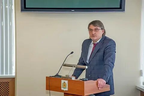 Директор государственного предприятия