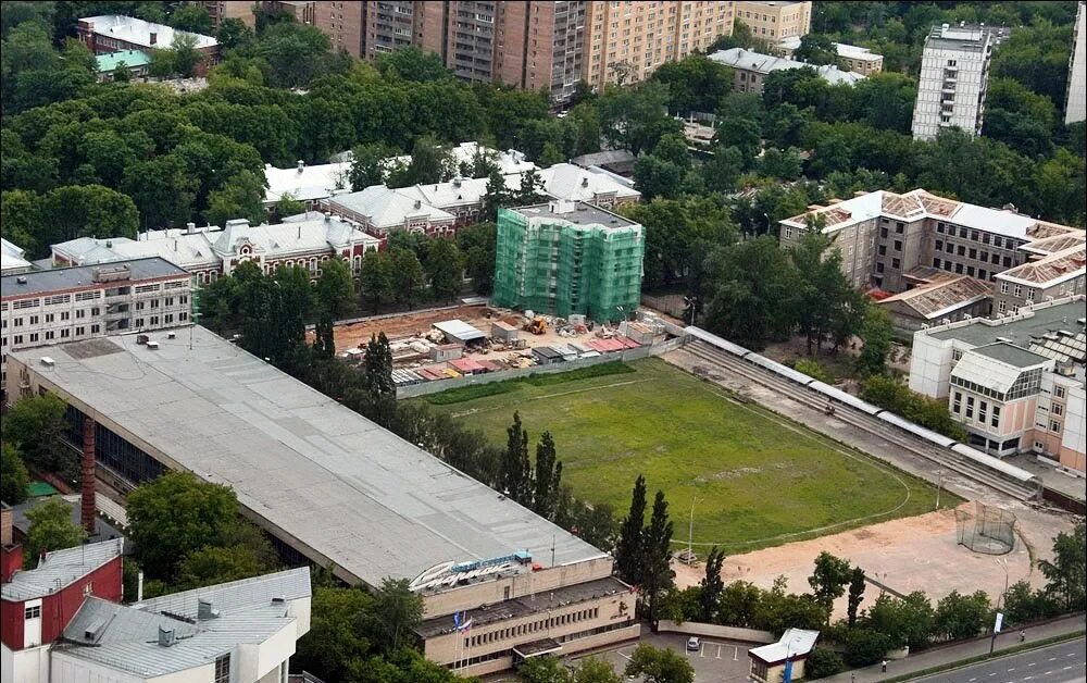 Олимпийский центр имени братьев Знаменских. Братьев Знаменских Сокольники. Олимпийский стадион братьев Знаменских. Легкоатлетический центр им. братьев Знаменских.