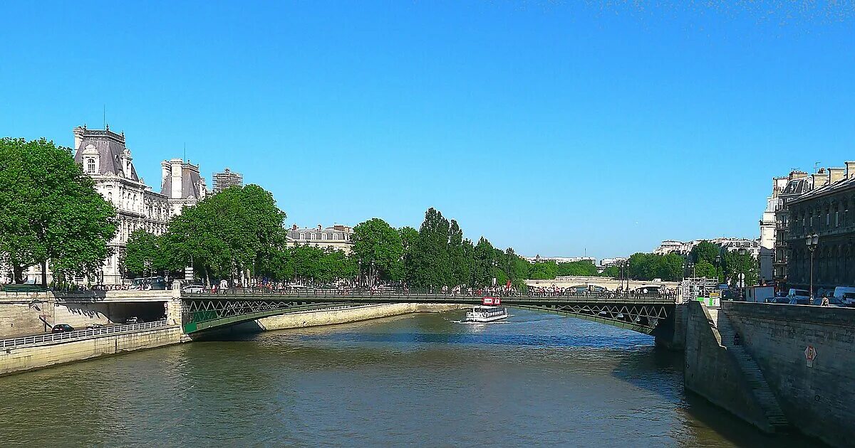 Парижский мост в маенарфт. Мост наполеона в париже. Наполеон бонапарт на аркольском мосту. Наполеон бонапарт арколе. Аркольский мост наполеон.