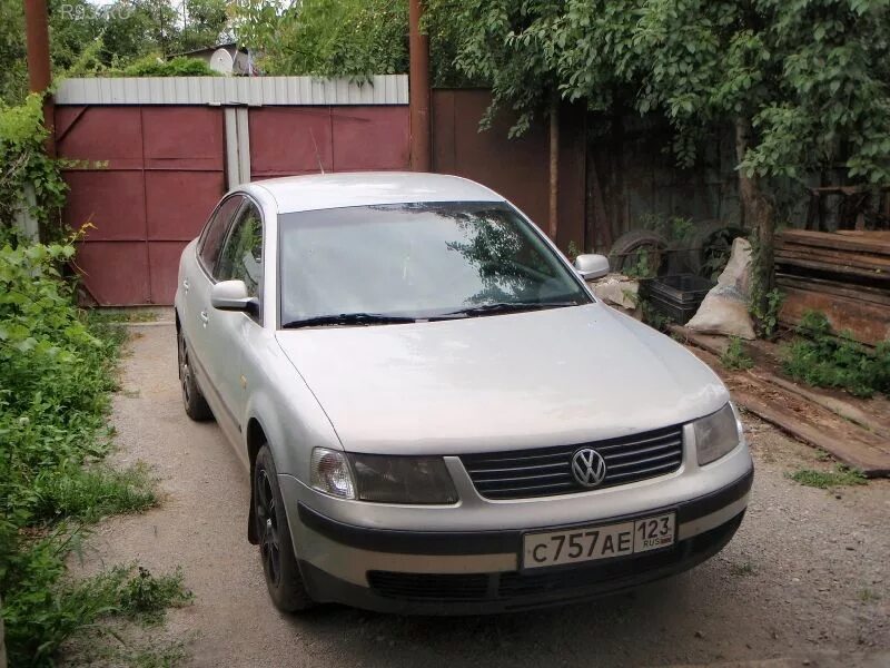 Пассат 1998г. Фольксваген Пассат 1998г. Volkswagen Passat 1998 года. Ниссан Пассат 1998. Автомашина марки Фольксваген Пассат 1998.