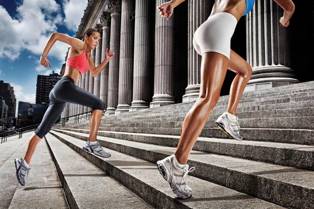 Подъем по лестнице. Ходьба по лестнице для похудения. Ходьба по лестнице. Ходить по лестнице. Ходьба по лестнице.