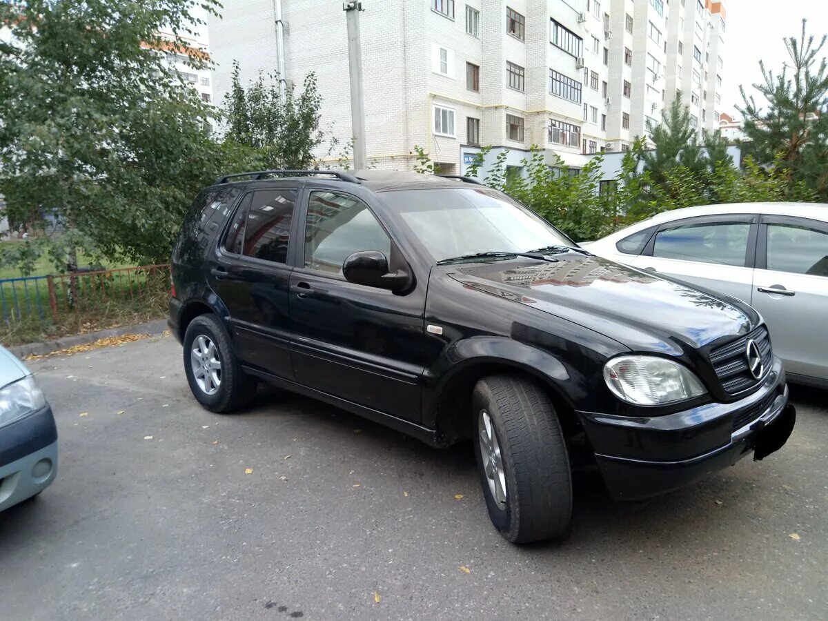 Мл 163 синий. Mercedes-benz m-класс 4. Mercedes-benz m-класс 4. W163 430. Мерседес мл 430 2000.