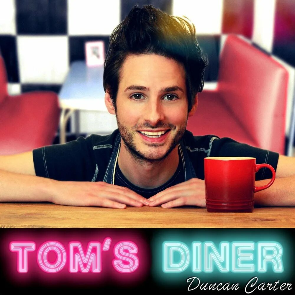 Песня toms diner. Томс Динер. Том Динер певец. Tom s Diner Сюзанна Вега. Томс Динер песня.