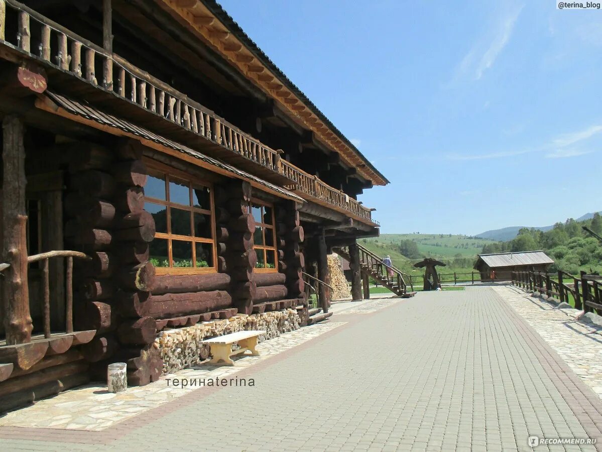 Погода в никольском алтайский край. Алтай село Никольское. Терренкур в Никольском на Алтае. Белый Марал база. Село Никольское Алтайский край Советский район.