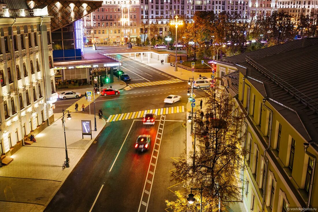 Большая арбатская. Арбатская стрит Москва. Центр Москвы улицы. Пешеходная зона Арбат в Москве. Тверская улица Москва.