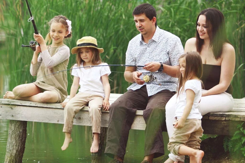 Детский лагерь артек пляж. Анапа детский курорт. Семейный досуг. Лагерь анапа 2022. Отдых на дону с детьми.