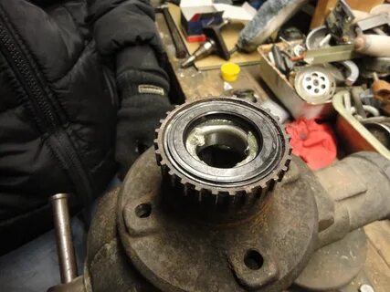 Может ли заклинить ступичный подшипник