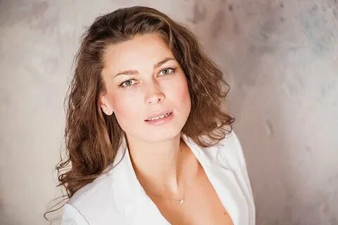 Katta yoshli ayollar bilan porno rasmlar