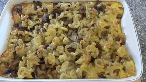 Макароны с грибами и курицей в духовке