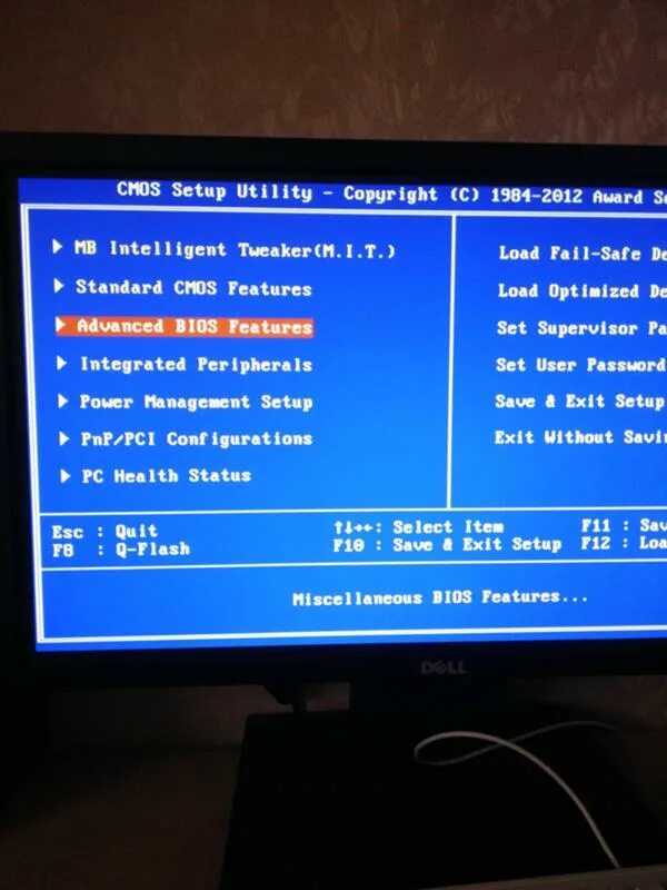 Bios gigabyte интерфейс. Legacy в биосе asus. Error bios legacy boot of uefi only media что делать. Subaru legacy bl монитор. Legacy install.