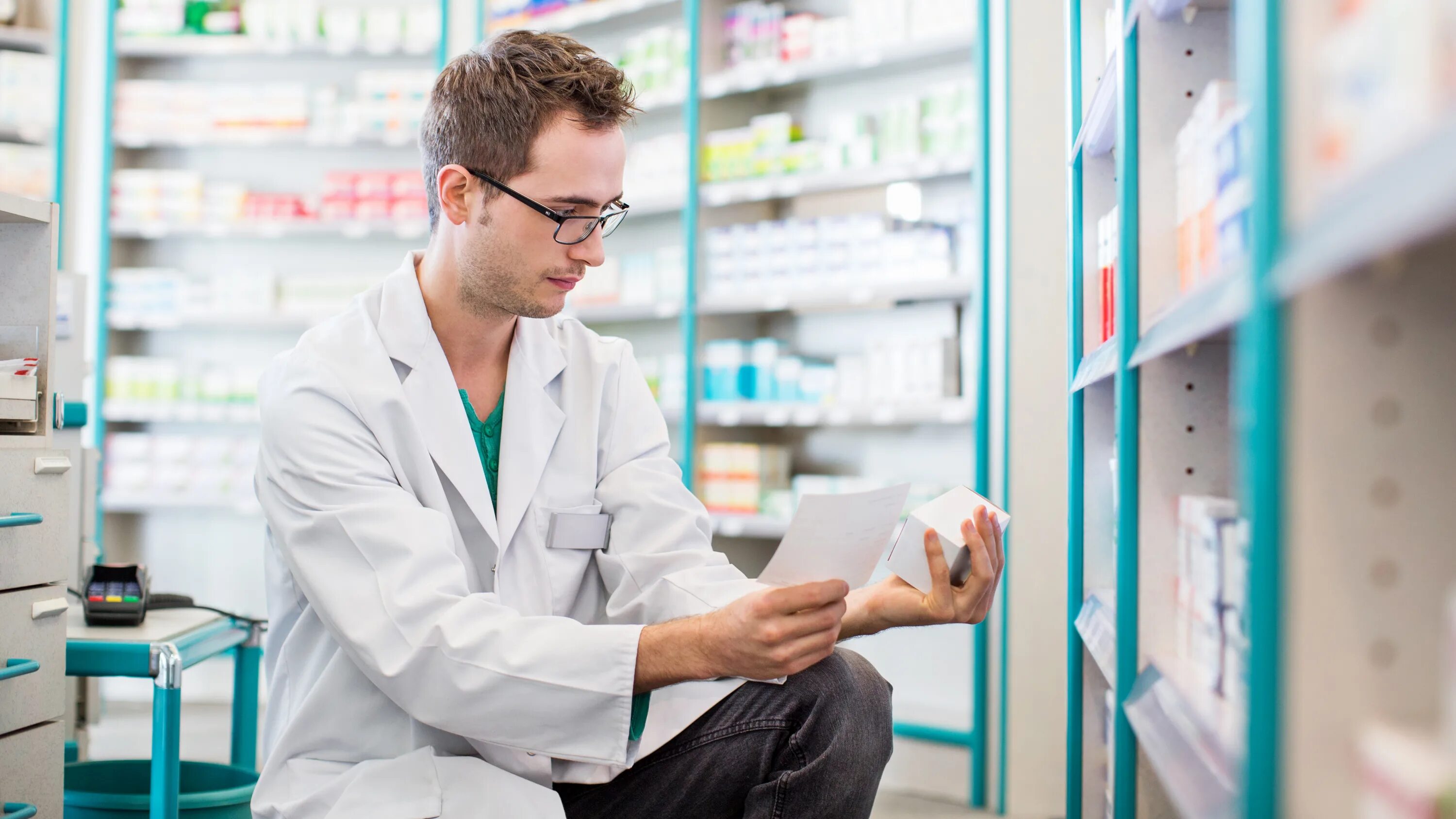 фармацевт 4 читать полностью. фармацевт сток. фармацевт. Der apotheker правда о лекарствах. фармацевт.