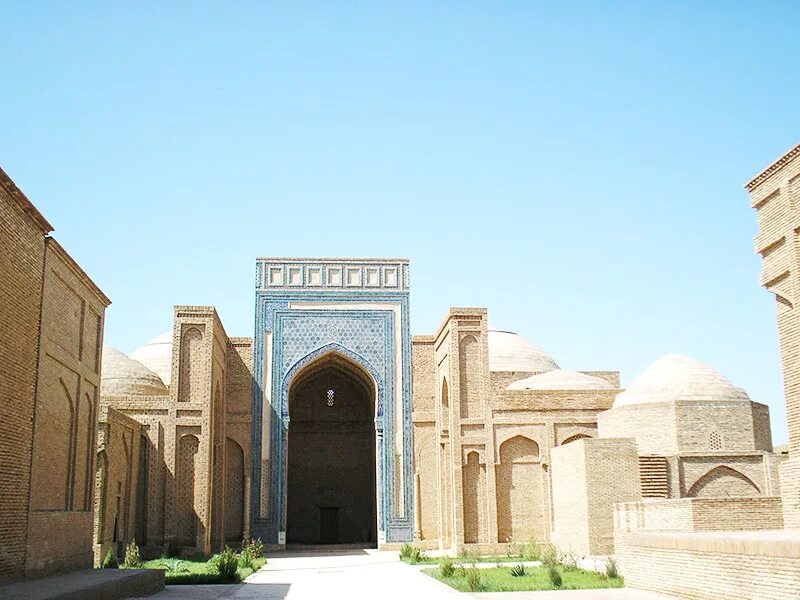 Аль бухари самарканд. Самарканд старый квартиры. Самарканд термез. Старый город термез. Самарканд бухар таджикистан.