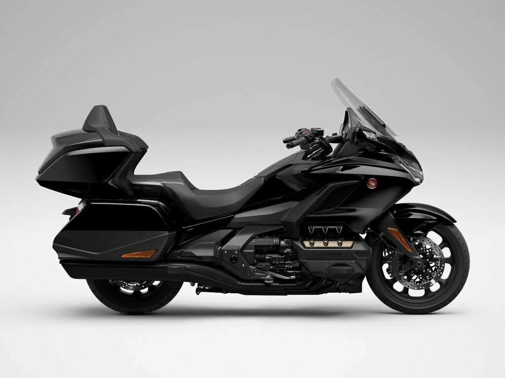 Хонда голд винг 1800. Honda gl1800 goldwing. Honda gl1800 goldwing. Мотоцикл хонда голд винг 2021. Хонда gold wing 2020.