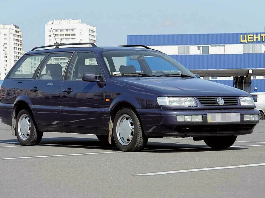 Купить фольксваген пассат 4. Volkswagen Passat b4 универсал. Volkswagen Passat b4 универсал 1996. Фольксваген Пассат в4 универсал. Volkswagen Passat b4 универсал 1995.