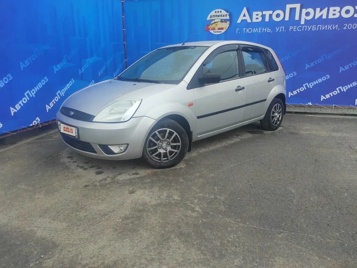 Фиеста тюмень. Авария с серым ниссан ноут. Фиеста тюмень. Ford fiesta 2011. Фиеста тюмень.