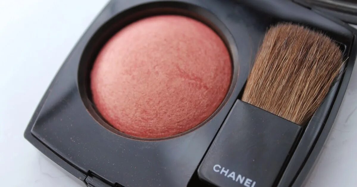 Chanel joues. Chanel joues. Румяна шанель пинк 64. Chanel joues. Chanel румяна 440 quintessence.