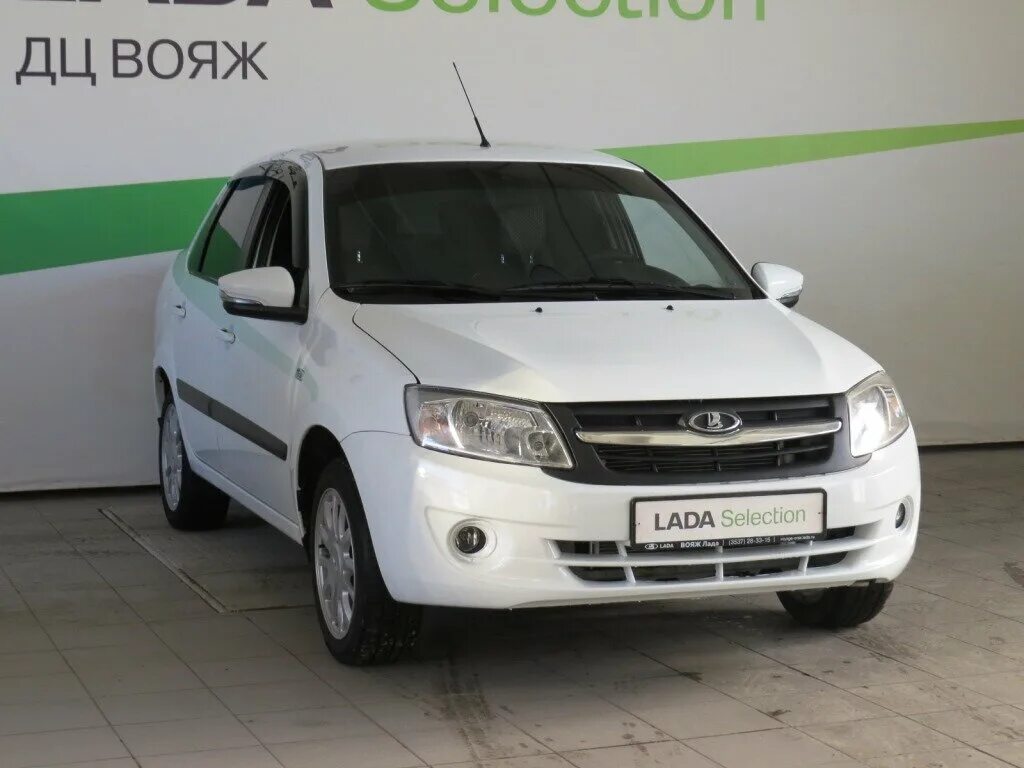 Автомобили с пробегом оренбургская. Гранта 2017 года. 90 Л С ВАЗ. Автомобиль 106. Цены на гранту по годам.