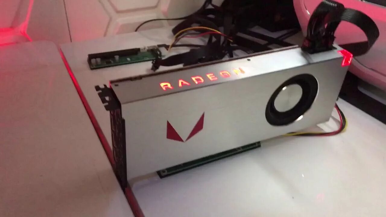 Amd radeon vega 64 драйвера. Rx vega 64. amd rx vega 64. rx 580 vega 64. радеон рх вега 64.