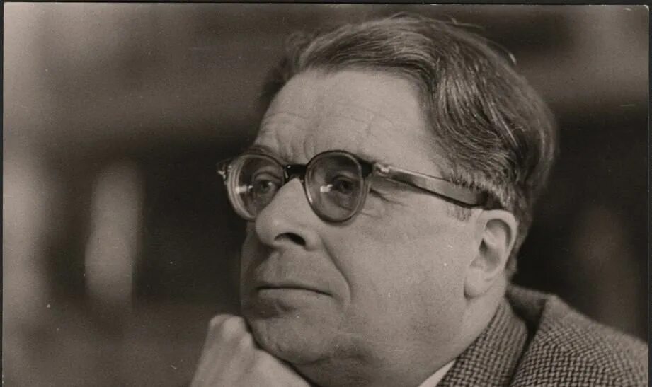 Орлов Владимир Викторович - биография автора, список книг Издательство АСТ