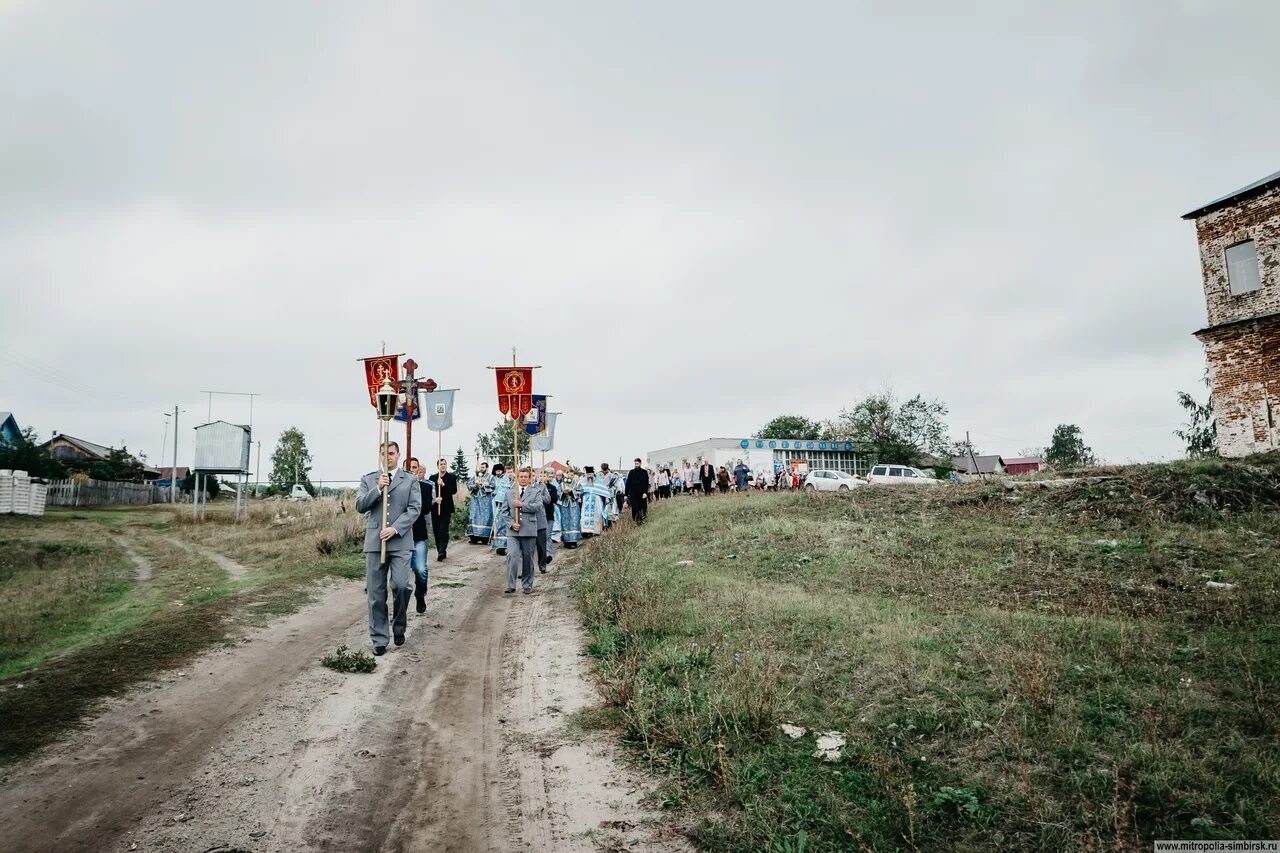 Храм село полдомасово. Село максимовка ульяновская область. Церковь рождества пресвятой богородицы (1700) в селе полдомасово. Полдомасово ульяновская область. Село полдомасово саратовская область.