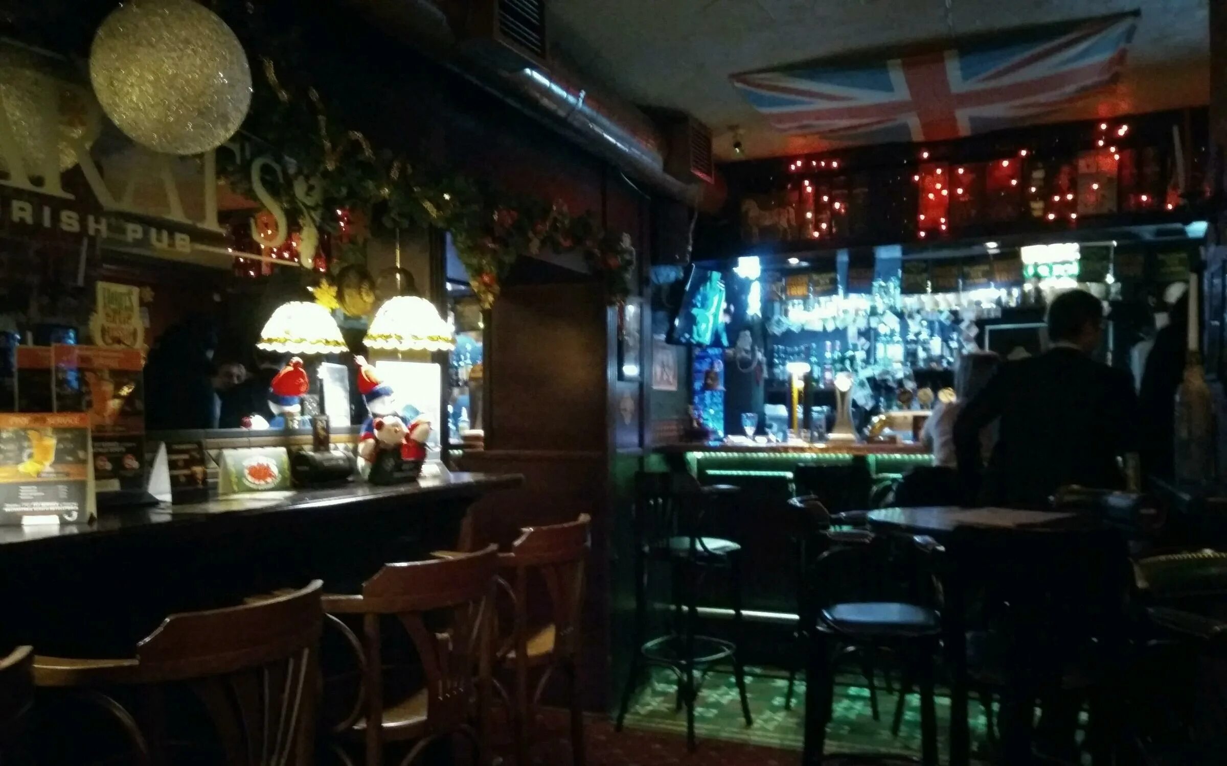 Harat s pub череповец. Irish pub красноярск. харатс паб улан-удэ.