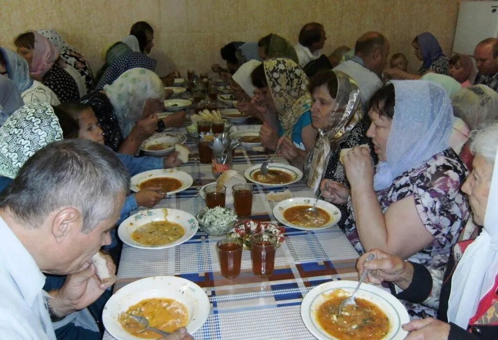 Можно поминать в пятницу