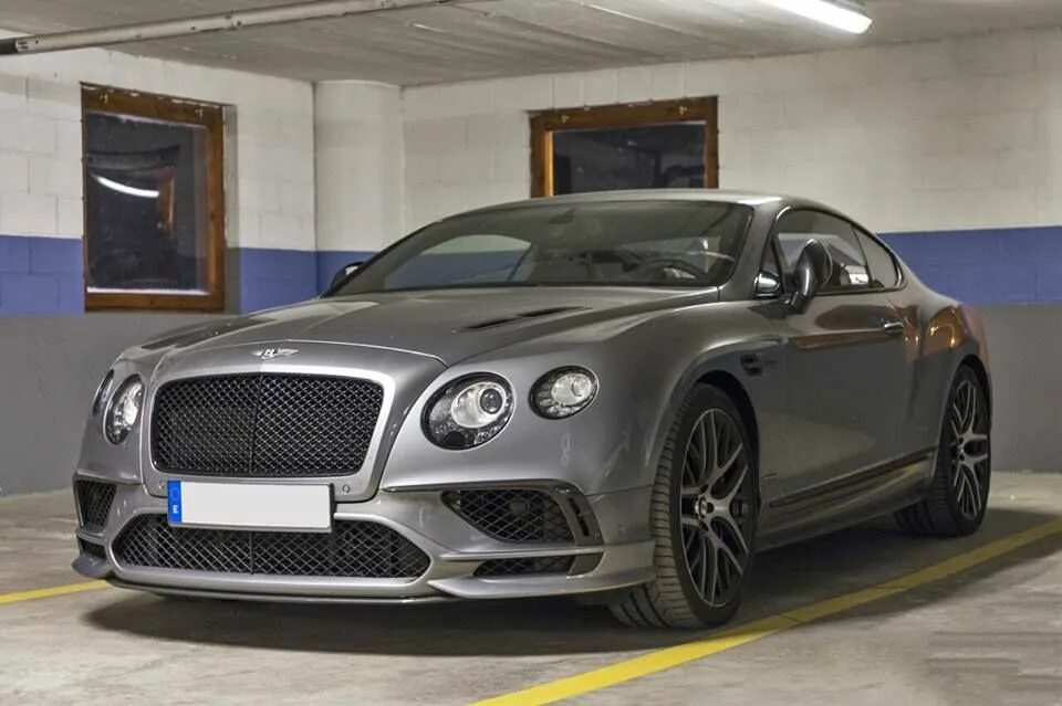 Бентли грей. Бентли Континенталь gt Supersports. Bentley Continental Supersports gt v12. 2017 Bentley Continental Supersports. Bentley Continental gt Supersports 2019.