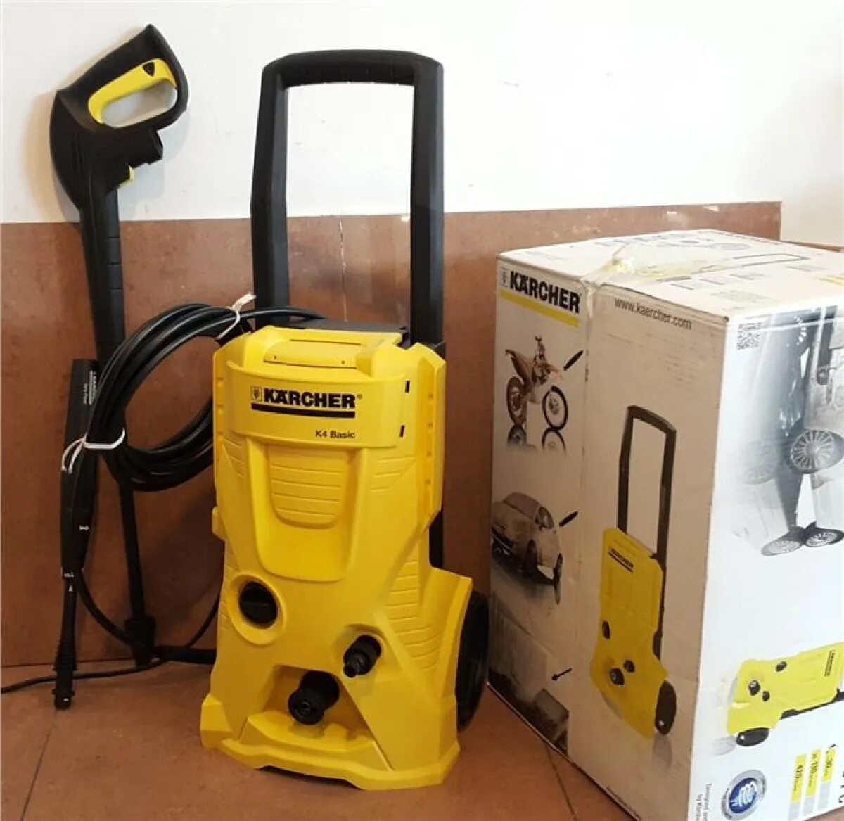 Мойка Karcher Basic к4. Мойка высокого давления Karcher k 4 Basic. Автомойка Karcher k 5 Basic. Karcher k4 basic