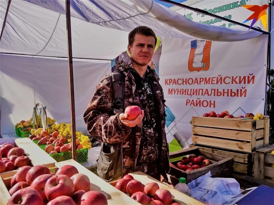 Работа ярмарка выходного дня. Ярмарка выходного дня саратов. ярмарка в елшанке саратов. фотографии ярмарки в саратове. ярмарка выходного дня в краснодарском крае фото.