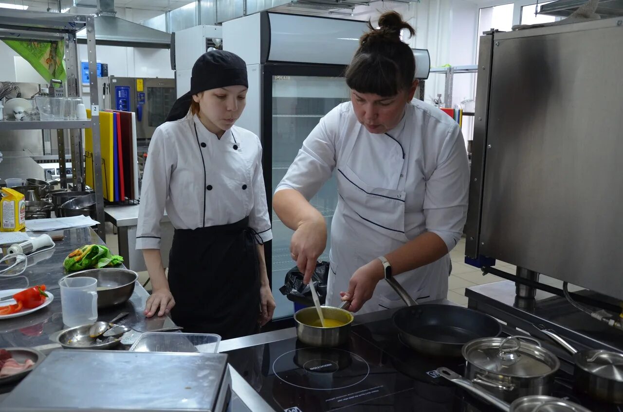 чайковский техникум профессиональных технологий и управления. физра в колледже. лет техникум. кулинарный техникум киров московская 78. колледж управления и сервиса киров вятский.