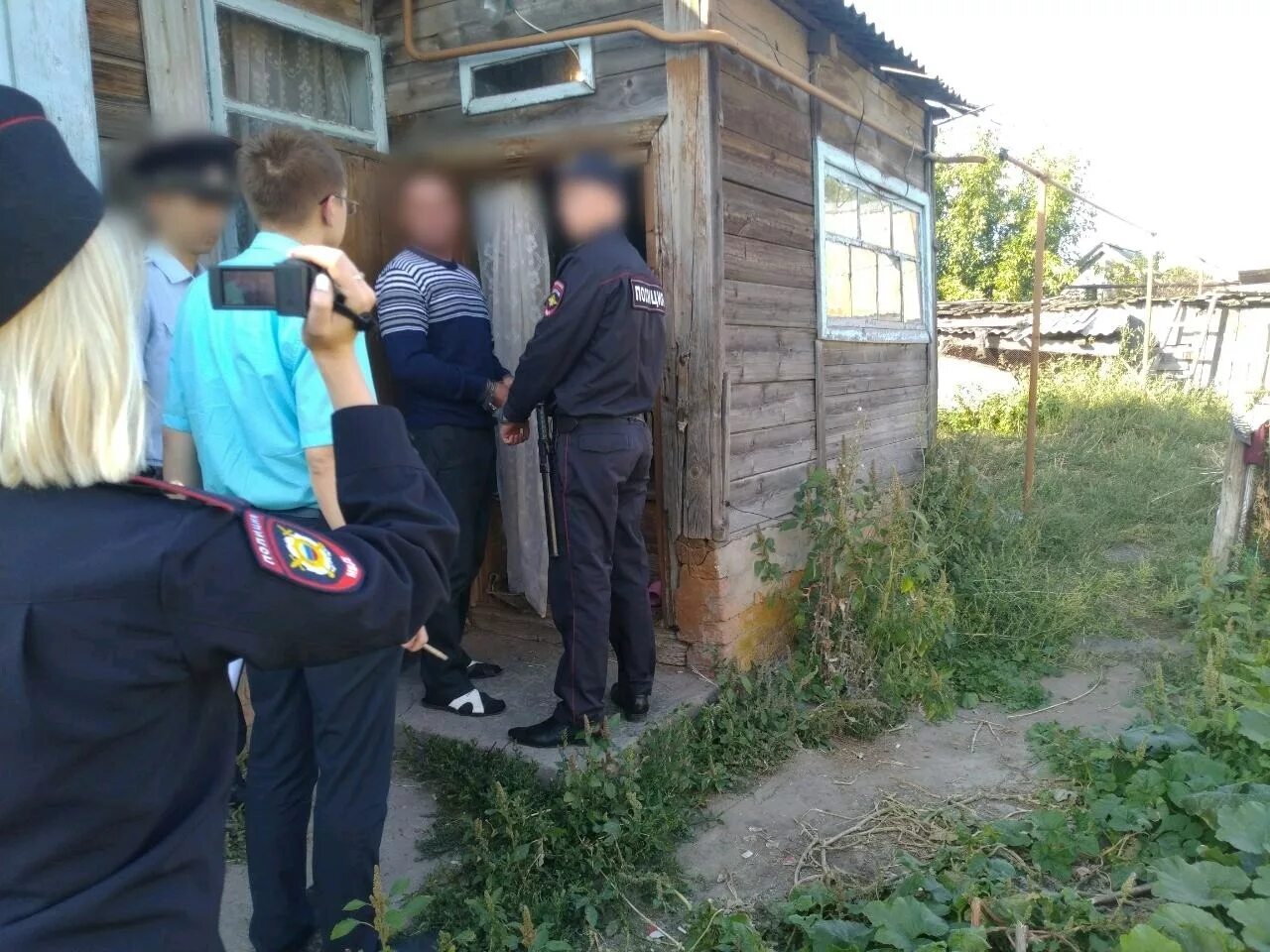Следственный эксперимент видео. Следственный эксперимент. следственный эксперимент съемка. проверка показаний на месте. следственный эксперимент видеосъемка.