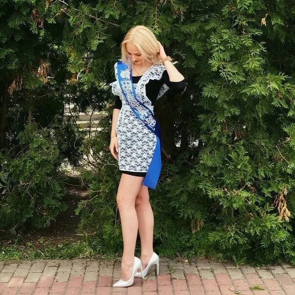 слив одноклассниц телеграм. город темясово старшеклассница аня павлова. школьницы нашего дворика. сливы школьники. телега со школьницами.