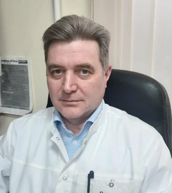 Сменился главный врач. Главврач славской больницы. Главврач мценской црб. Главврач больницы луговской. Краевой клинический центр онкологии мз хабаровского края.