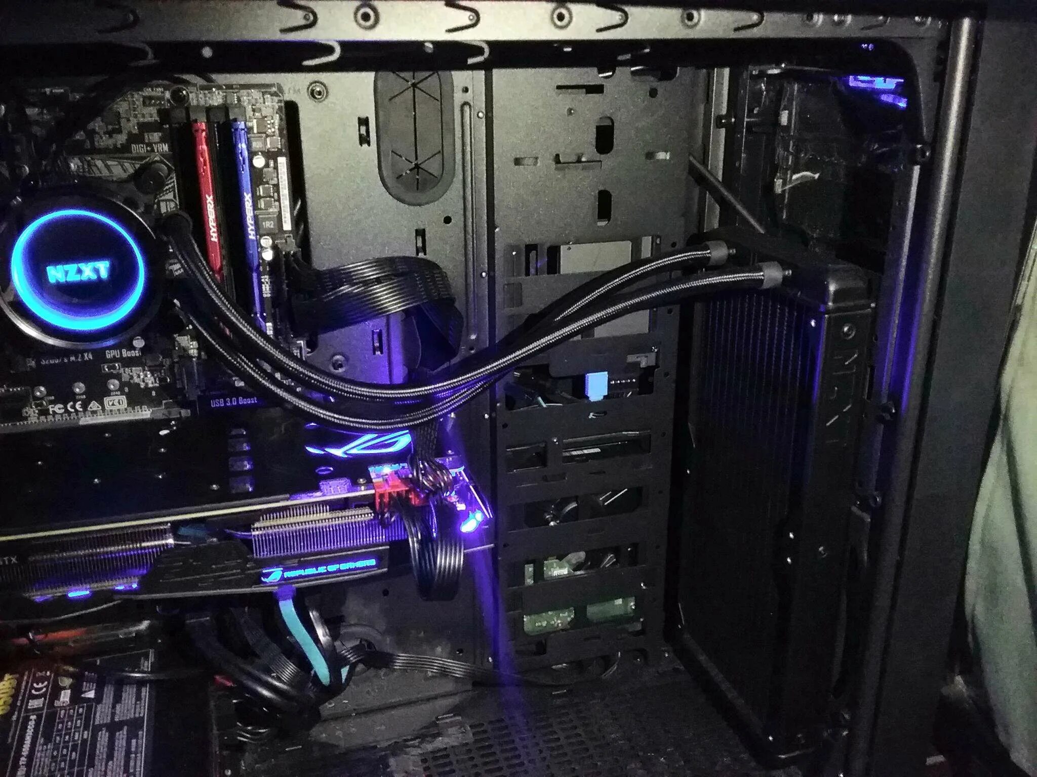 Сво NZXT Kraken. СЖО NZXT Kraken. Сво NZXT Kraken x61. NZXT Kraken корпус.