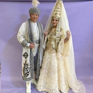 Тәжік әйелдерінің кеудесі