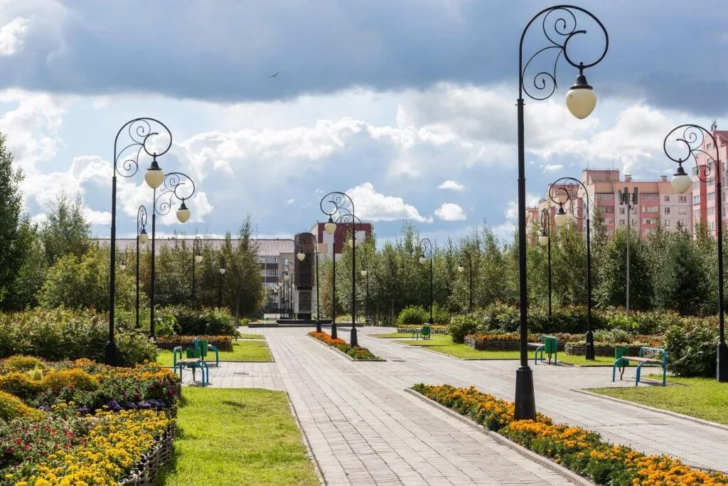 Хмао город лянтор. Лянтор сургутский район. стелла города лянтор. лянтор площадь города. лянтор хмао достопримечательности.